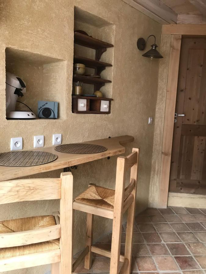 Chambre Les Marguerites Cluny Bagian luar foto