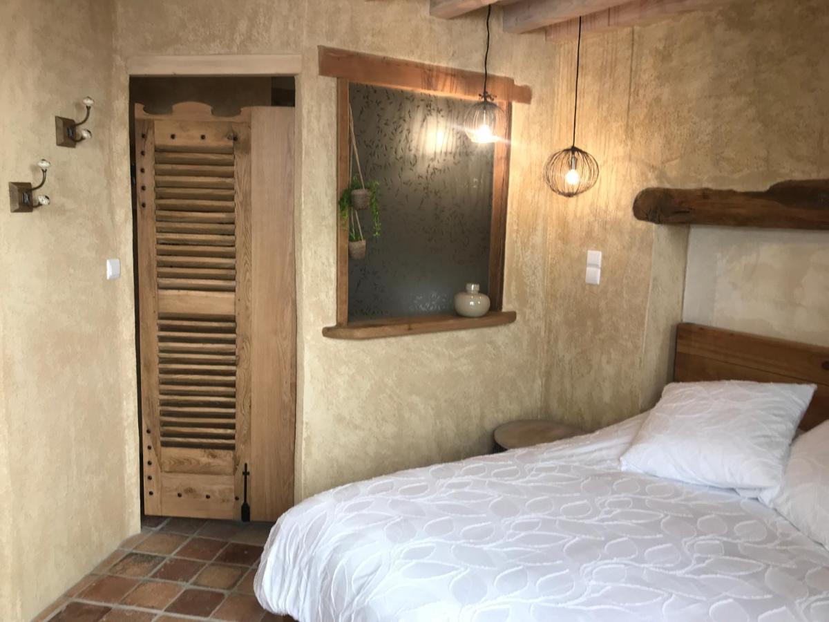 Chambre Les Marguerites Cluny Bagian luar foto